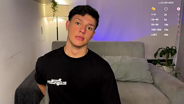 Alexxblue online show from November 16, 2025, 3:45 am