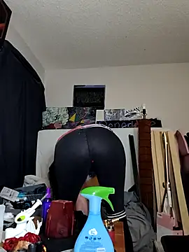 renegade vyxxen online show from February 24, 2026, 2:15 pm