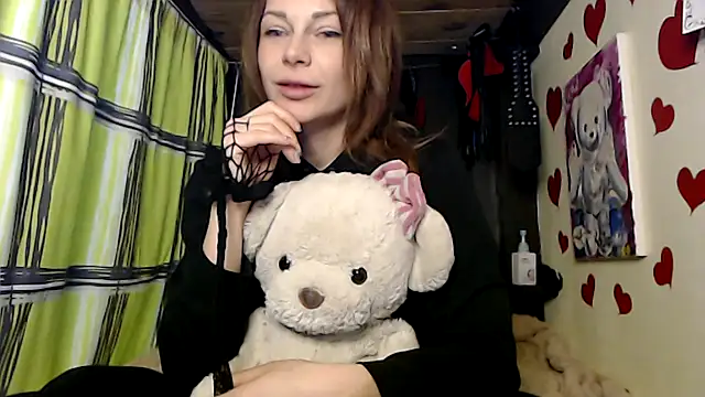 HarleyQuinn 69 online show from December 27, 2024, 4:21 pm