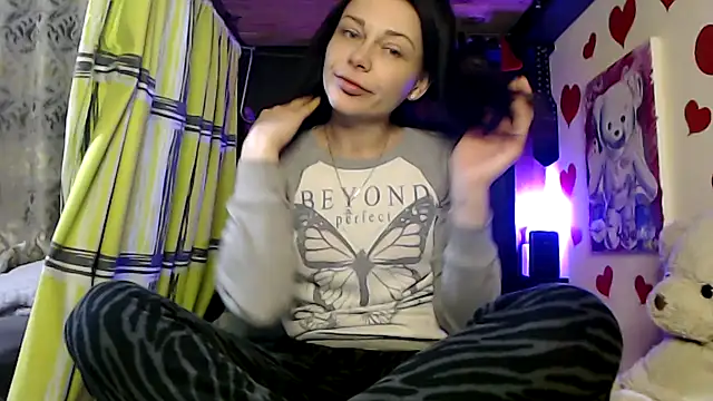 HarleyQuinn 69 online show from January 16, 2025, 10:23 pm