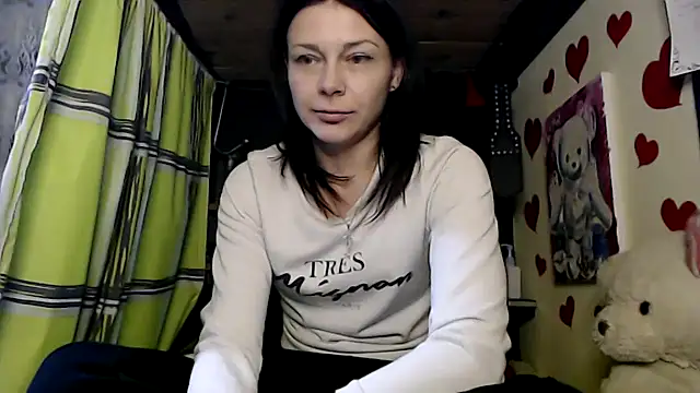 HarleyQuinn 69 online show from January 22, 2025, 7:34 pm