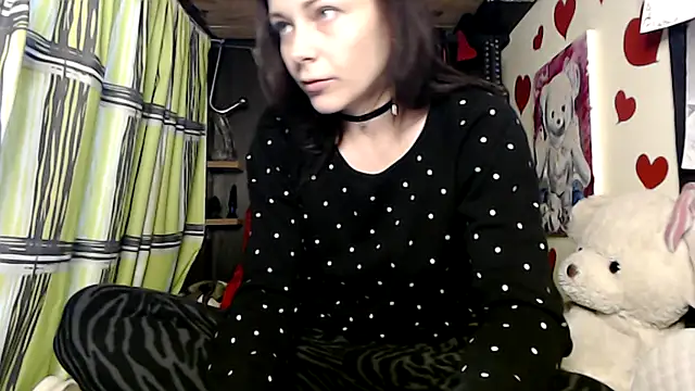 HarleyQuinn 69 online show from March 6, 2025, 8:27 pm