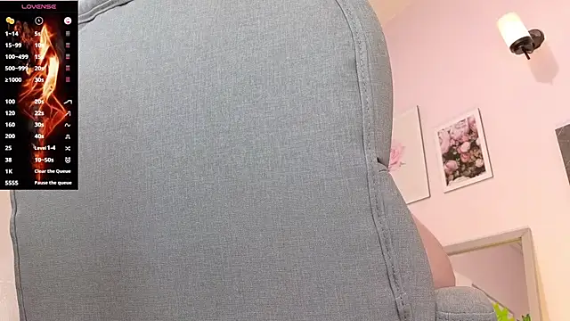 lucie nicolls online show from January 8, 2025, 10:48 pm