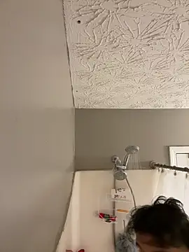 jotomatias931388 online show from November 27, 2025, 2:08 pm