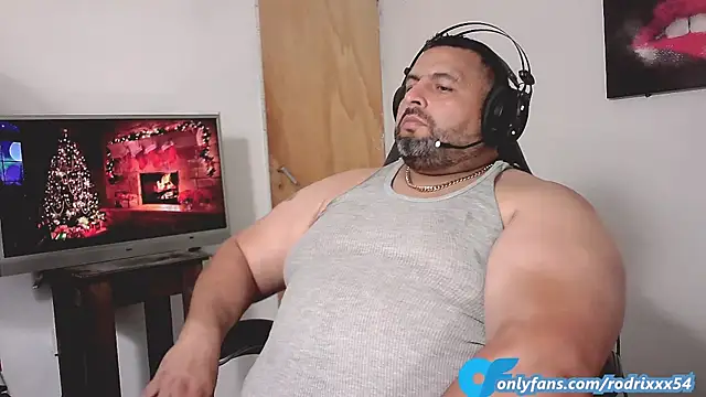 rodrix54 online show from December 13, 2024, 1:26 am