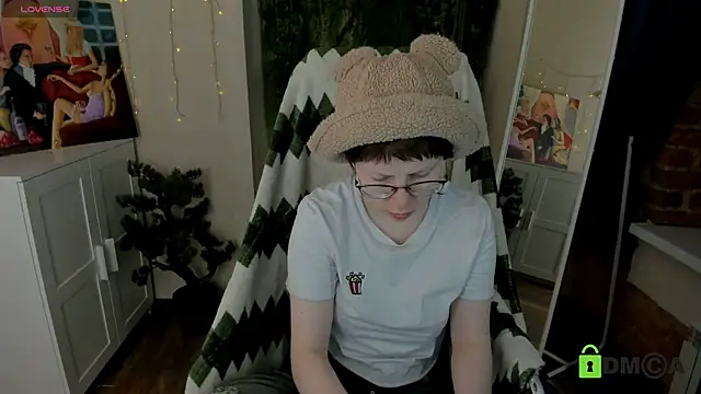 Snapshot of Melissa_Wells chatting on February 19, 2026, 9:00 pm Melissa Wells online show from February 19, 2026, 9:00 pm