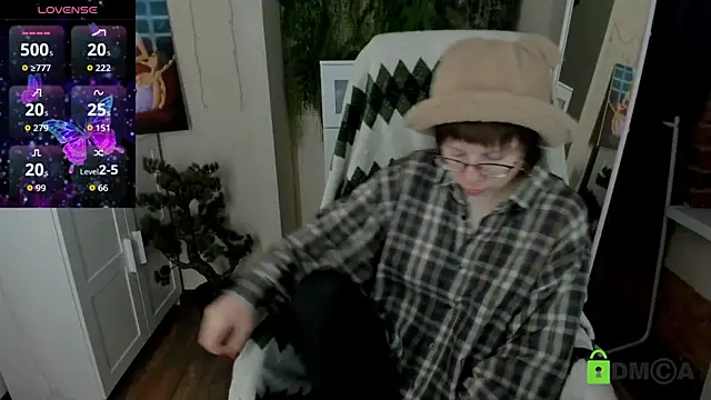 Snapshot of Melissa_Wells chatting on February 23, 2026, 8:28 pm Melissa Wells online show from February 23, 2026, 8:28 pm