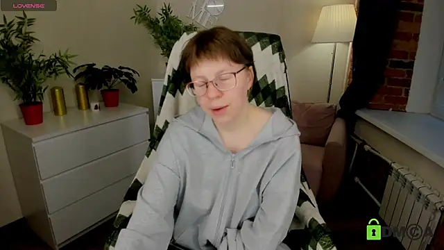 Snapshot of Melissa_Wells chatting on March 3, 2026, 3:18 pm Melissa Wells online show from March 3, 2026, 3:18 pm