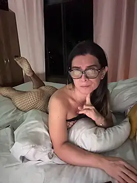 Snapshot of sweet_jessicats chatting on February 14, 2026, 3:14 am sweet jessicats online show from February 14, 2026, 3:14 am