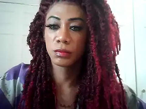 Snapshot of CaramelDipper chatting on December 7, 2024, 2:46 pm CaramelDipper online show from December 7, 2024, 2:46 pm