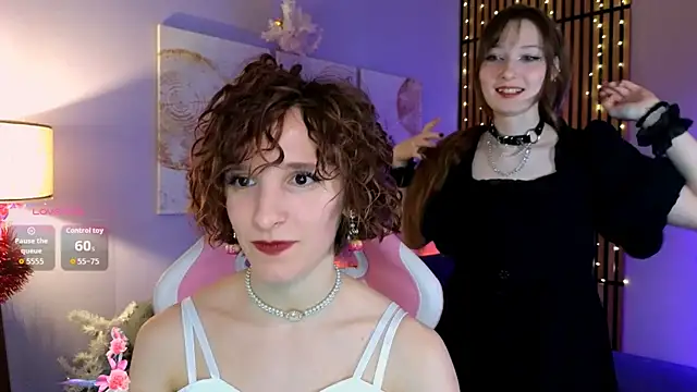 Violet Veliya online show from January 12, 2026, 3:39 pm