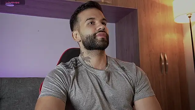 MarkHazze online show from February 4, 2026, 12:16 am