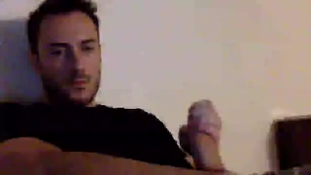 Snapshot of mainnrd chatting on January 26, 2025, 10:35 pm mainnrd online show from January 26, 2025, 10:35 pm