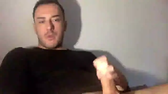 Snapshot of mainnrd chatting on November 10, 2025, 9:52 am mainnrd online show from November 10, 2025, 9:52 am