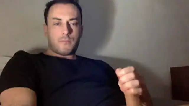 Snapshot of mainnrd chatting on December 15, 2025, 5:39 pm mainnrd online show from December 15, 2025, 5:39 pm