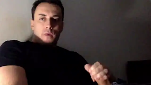 Snapshot of mainnrd chatting on December 21, 2025, 1:57 am mainnrd online show from December 21, 2025, 1:57 am