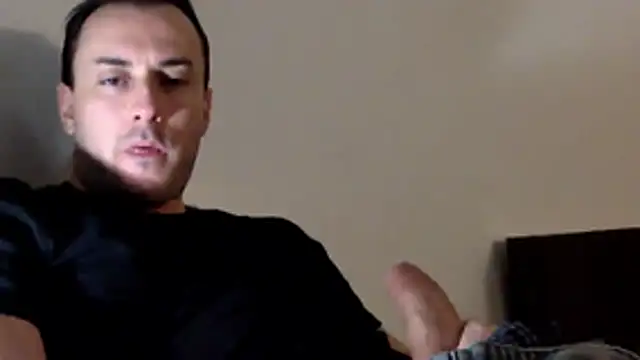 Snapshot of mainnrd chatting on February 2, 2026, 11:47 pm mainnrd online show from February 2, 2026, 11:47 pm