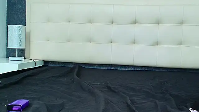 Snapshot of Cloeandtyfanny chatting on January 9, 2026, 7:48 pm Cloeandtyfanny online show from January 9, 2026, 7:48 pm