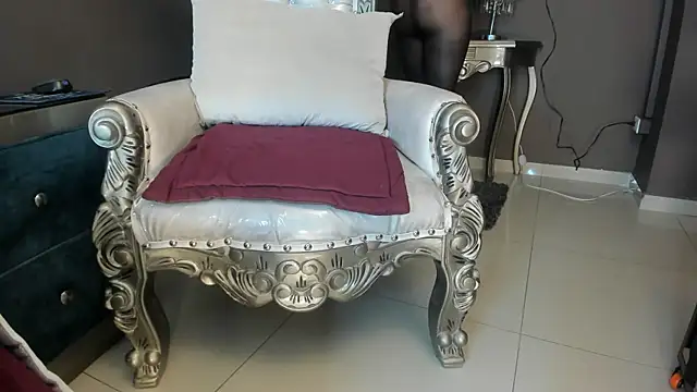 Janna Rousse  online show from March 10, 2025, 12:15 pm