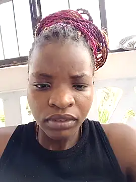 hotgal1112 online show from February 25, 2026, 1:21 pm