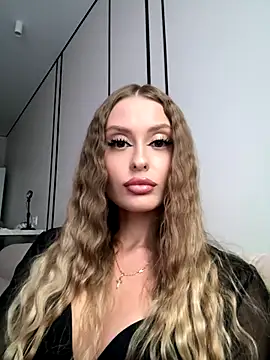 Sweet  Milly online show from September 12, 2025, 2:39 pm