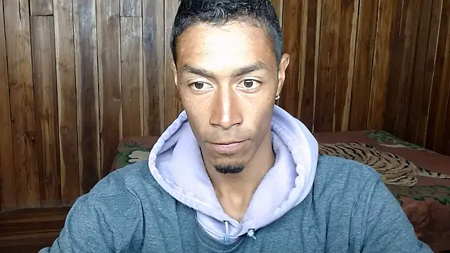 Snapshot of DEMARCOUS_NM chatting on November 22, 2025, 8:52 pm DEMARCOUS NM online show from November 22, 2025, 8:52 pm