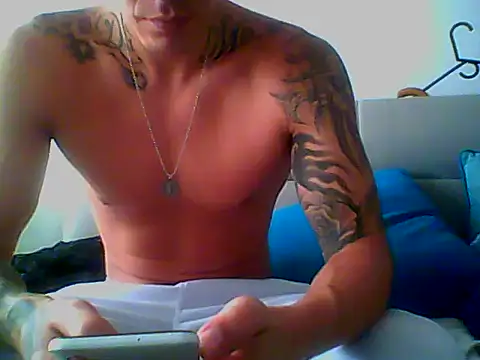 Skater29xx2 online show from February 7, 2025, 6:24 pm