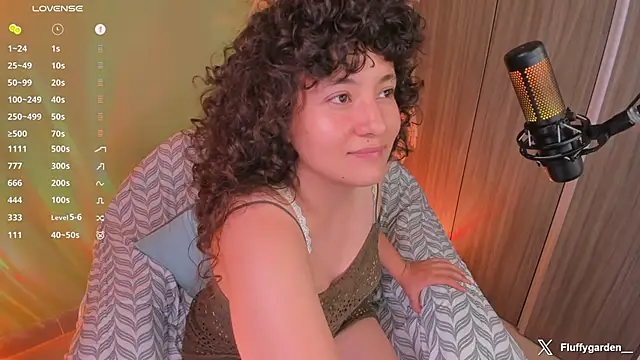 orchide  online show from February 13, 2026, 1:12 am