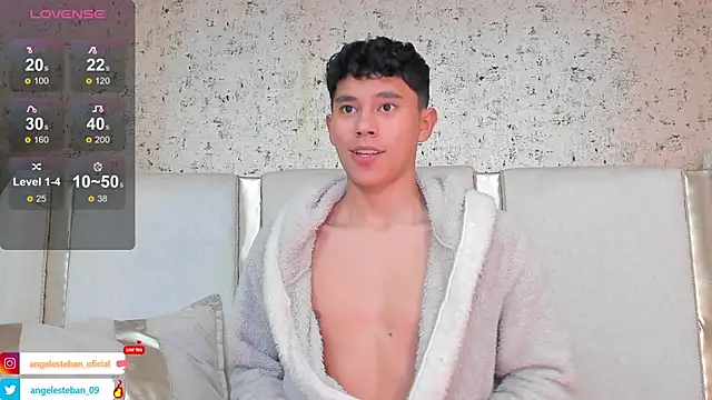 Snapshot of Angel_esteban_fx chatting on February 14, 2025, 6:56 am Angel esteban fx online show from February 14, 2025, 6:56 am