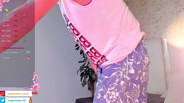 Snapshot of Angel_esteban_fx chatting on February 16, 2025, 6:43 am Angel esteban fx online show from February 16, 2025, 6:43 am