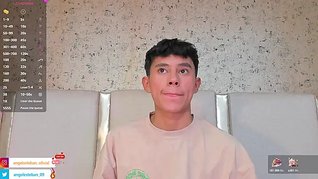 Snapshot of Angel_esteban_fx chatting on February 20, 2025, 3:45 am Angel esteban fx online show from February 20, 2025, 3:45 am