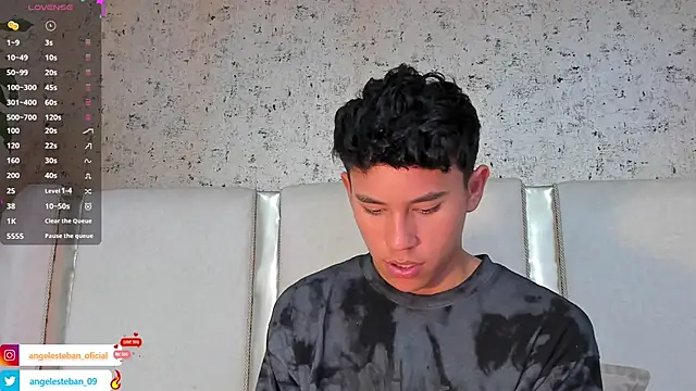 Snapshot of Angel_esteban_fx chatting on February 22, 2025, 7:12 am Angel esteban fx online show from February 22, 2025, 7:12 am