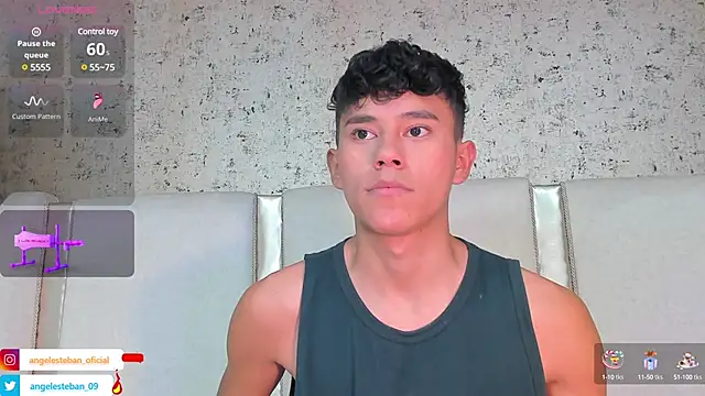 Snapshot of Angel_esteban_fx chatting on March 12, 2025, 6:51 am Angel esteban fx online show from March 12, 2025, 6:51 am