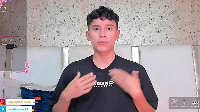 Snapshot of Angel_esteban_fx chatting on March 15, 2025, 3:51 am Angel esteban fx online show from March 15, 2025, 3:51 am