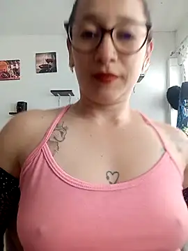 emilypoppy3 online show from February 26, 2026, 7:02 pm