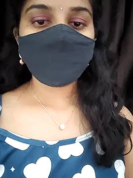 Snapshot of Angleannie chatting on December 13, 2025, 9:20 pm Angleannie online show from December 13, 2025, 9:20 pm