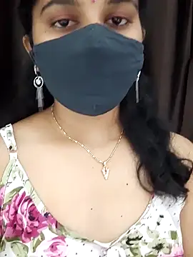 Snapshot of Angleannie chatting on December 14, 2025, 6:23 pm Angleannie online show from December 14, 2025, 6:23 pm