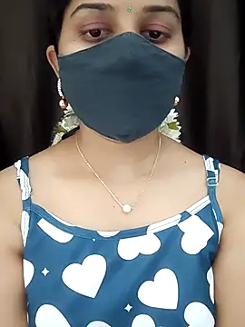 Snapshot of Angleannie chatting on January 18, 2026, 4:33 pm Angleannie online show from January 18, 2026, 4:33 pm