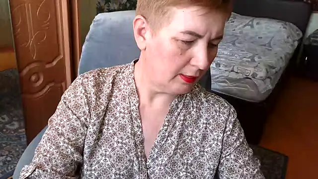 Snapshot of NicoleOlla chatting on February 24, 2025, 6:05 am NicoleOlla online show from February 24, 2025, 6:05 am