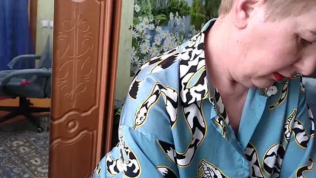 Snapshot of NicoleOlla chatting on February 27, 2025, 6:29 am NicoleOlla online show from February 27, 2025, 6:29 am