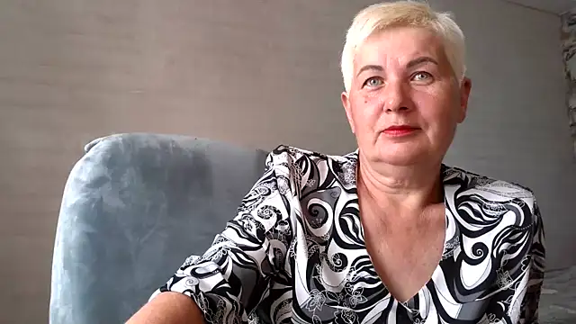 Snapshot of NicoleOlla chatting on September 9, 2025, 2:22 am NicoleOlla online show from September 9, 2025, 2:22 am