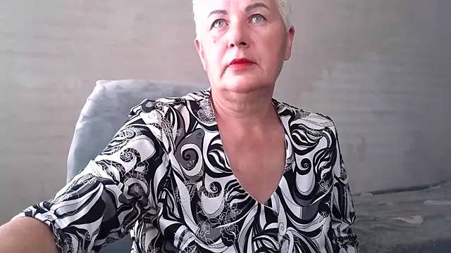 Snapshot of NicoleOlla chatting on September 24, 2025, 1:42 am NicoleOlla online show from September 24, 2025, 1:42 am