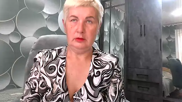 Snapshot of NicoleOlla chatting on October 3, 2025, 4:53 am NicoleOlla online show from October 3, 2025, 4:53 am