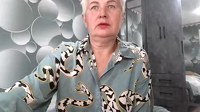 Snapshot of NicoleOlla chatting on October 5, 2025, 4:11 am NicoleOlla online show from October 5, 2025, 4:11 am