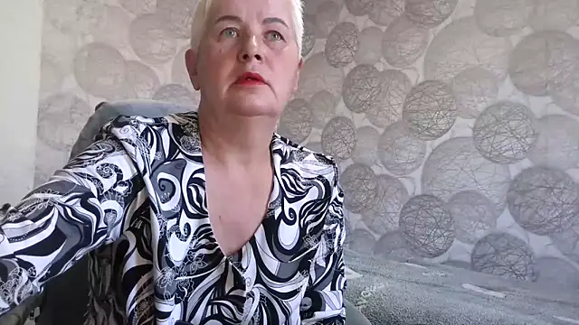 Snapshot of NicoleOlla chatting on October 16, 2025, 2:45 am NicoleOlla online show from October 16, 2025, 2:45 am