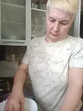 Snapshot of NicoleOlla chatting on February 10, 2026, 4:38 am NicoleOlla online show from February 10, 2026, 4:38 am