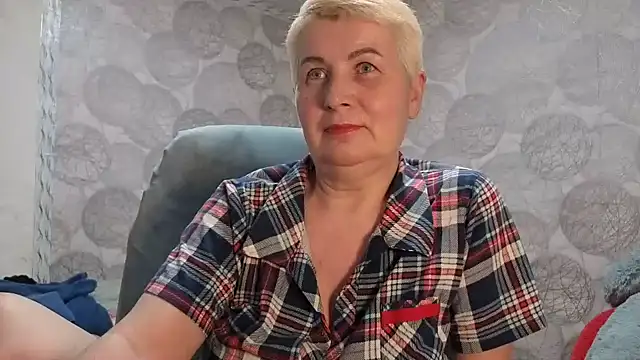 Snapshot of NicoleOlla chatting on February 19, 2026, 2:57 pm NicoleOlla online show from February 19, 2026, 2:57 pm