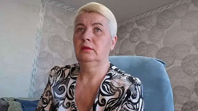 Snapshot of NicoleOlla chatting on February 21, 2026, 2:01 am NicoleOlla online show from February 21, 2026, 2:01 am