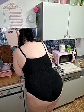 Snapshot of Black_Angel24 chatting on January 18, 2026, 4:00 pm Black Angel24 online show from January 18, 2026, 4:00 pm