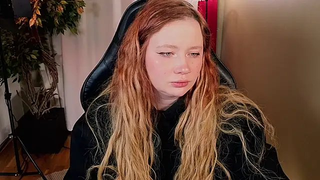 carolina elf online show from February 27, 2026, 5:07 am